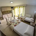 Sky Hotell 3*