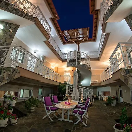 Sky Szálloda Szárti